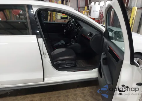 2017 Volkswagen Jetta Gli из США, поврежденный, VIN 3VW4T7AJ9HM345767